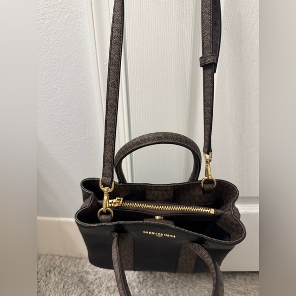 Mini MK Satchel Pebbled Leather Bag! - Picture 7 of 9